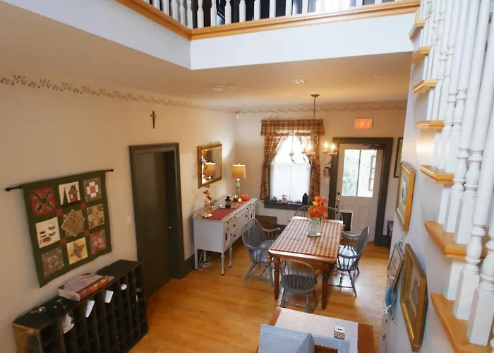 Queen Suite